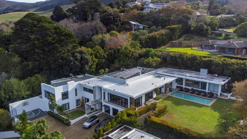 6 Bedroom Property for Sale in Constantia Upper Western Cape